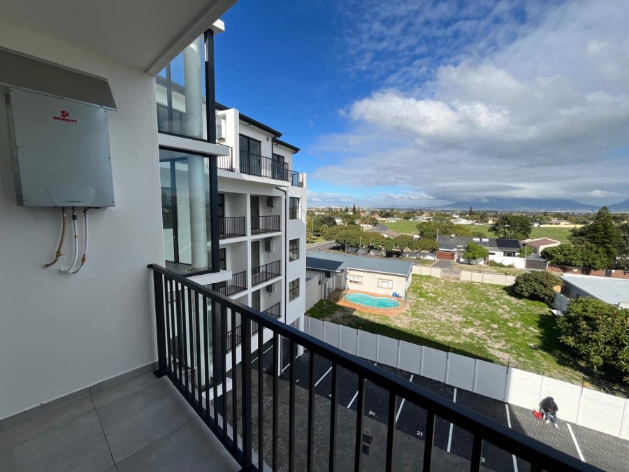 2 Bedroom Property for Sale in Flamingo Vlei Western Cape